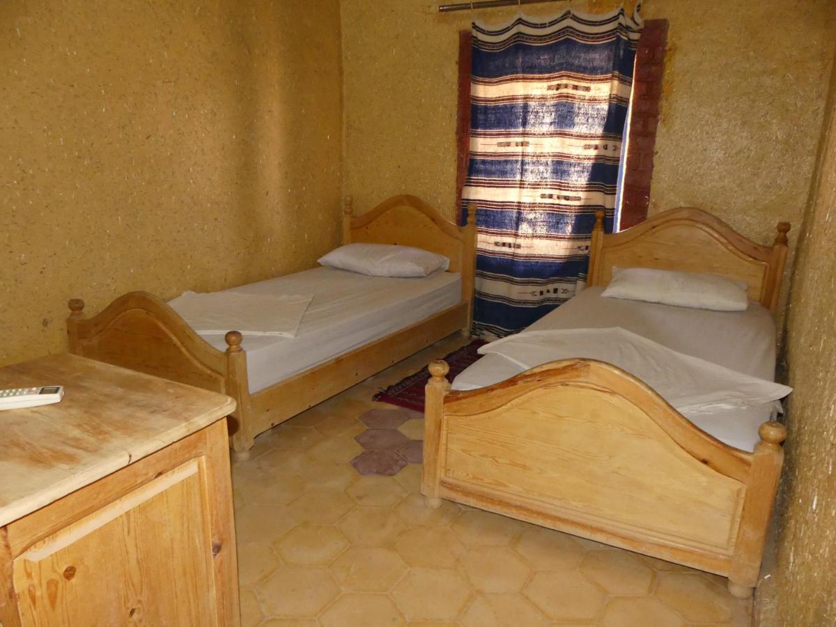 Les Pyramides Hotel Мерцуга Екстериор снимка