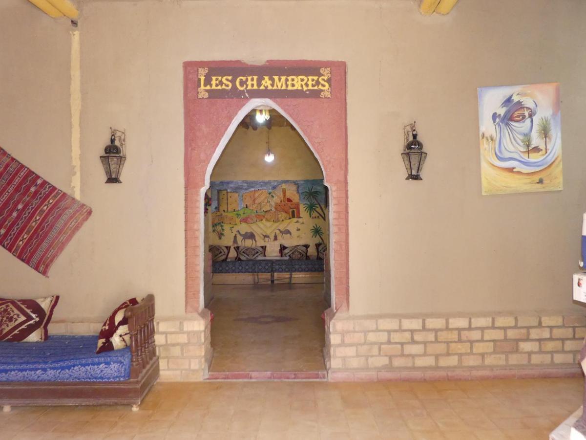 Les Pyramides Hotel Мерцуга Екстериор снимка